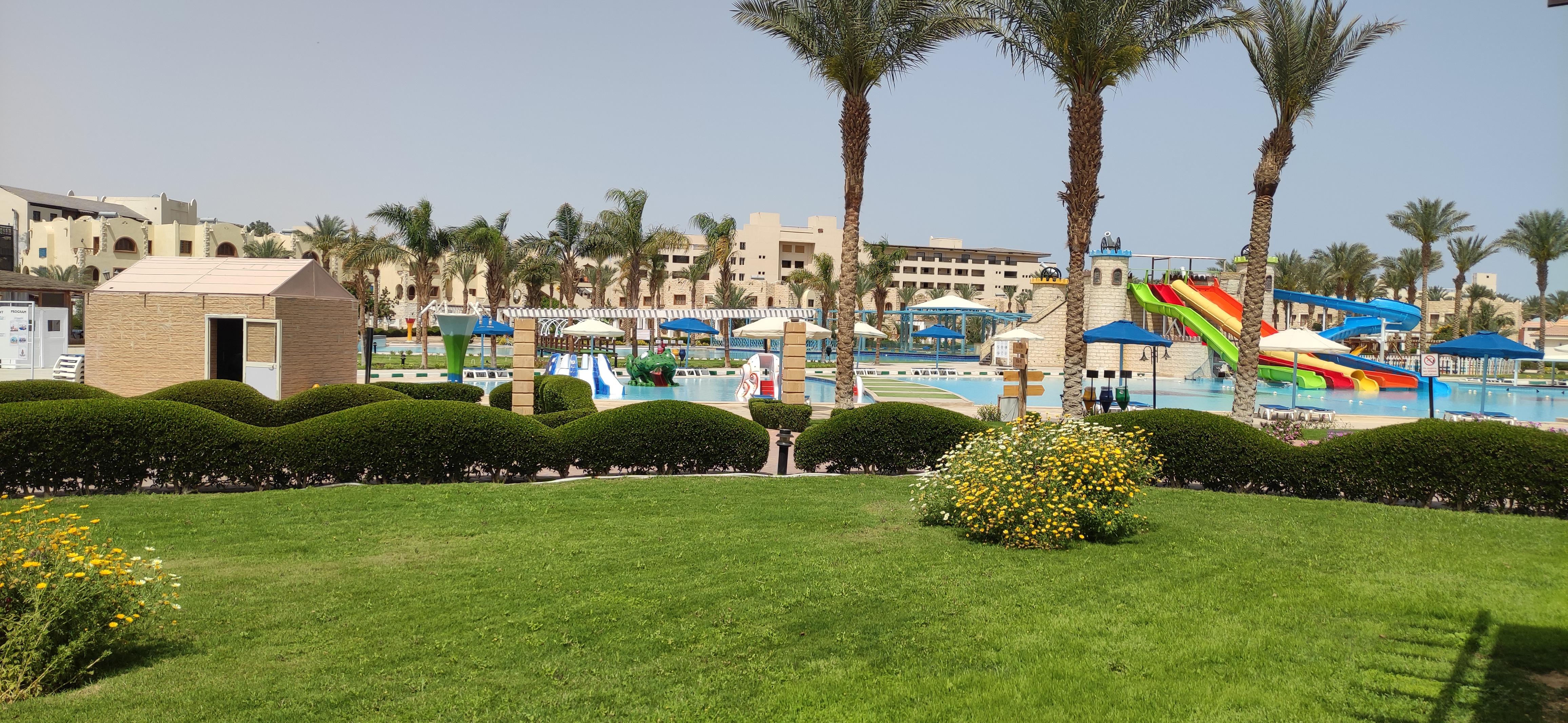 Royal Lagoons & Aqua Park Families And Couples Only אתר נופש הורגהדה